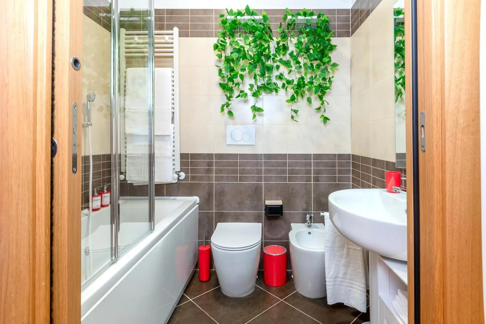 Red Chic Roma Apartment Italy